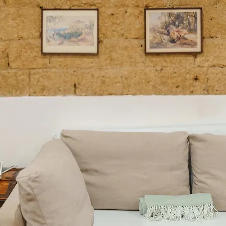 La Storia Apartment
