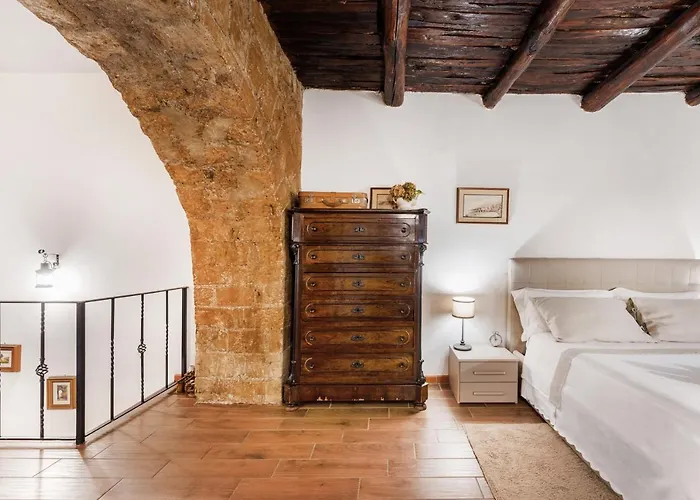 La Storia * נאפולי